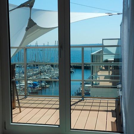 Apartment 42 "Segler", Mit Sauna, Blickrichtung Offene See Eckernfoerde Luaran gambar